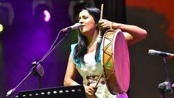 La Bruja Salguero se suma a Cosquín.