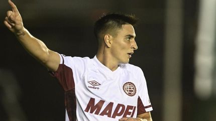Franco Orozco regresa a Lanús tras su paso frustrado por Newells. Franco Orozco regresa a Lanús tras su paso frustrado por Newells.