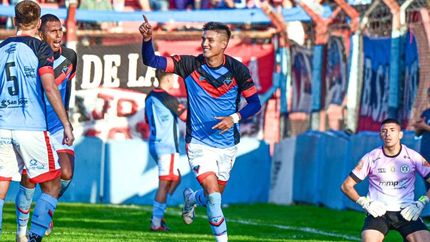 Cañete se afirma como uno de los goleadores de Brown en el torneo de la Primera B.