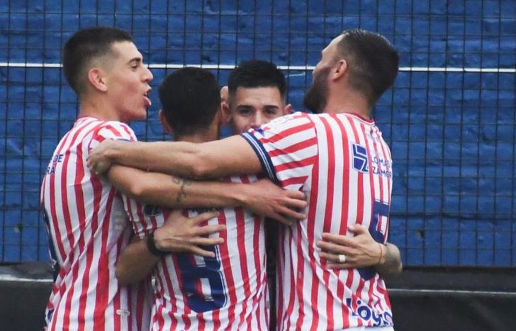 El equipo de Lomas ajusta detalles para el domingo.