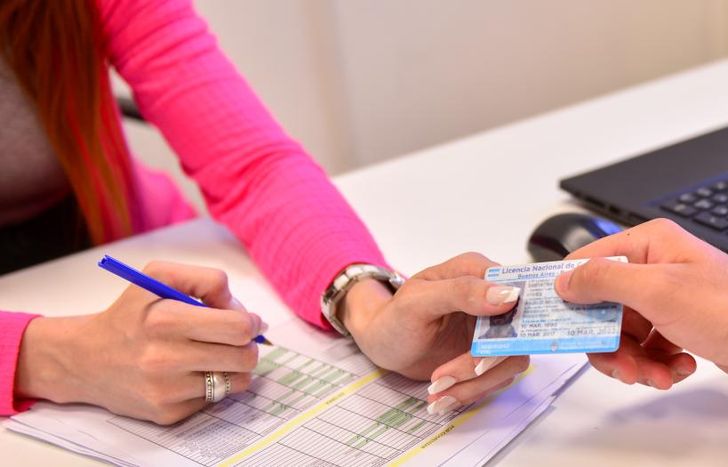 Un periodista no pudo renovar el registro.