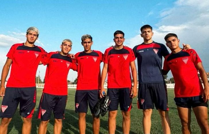 Los juveniles de Los Andes sueñan en grande en Balcarce.
