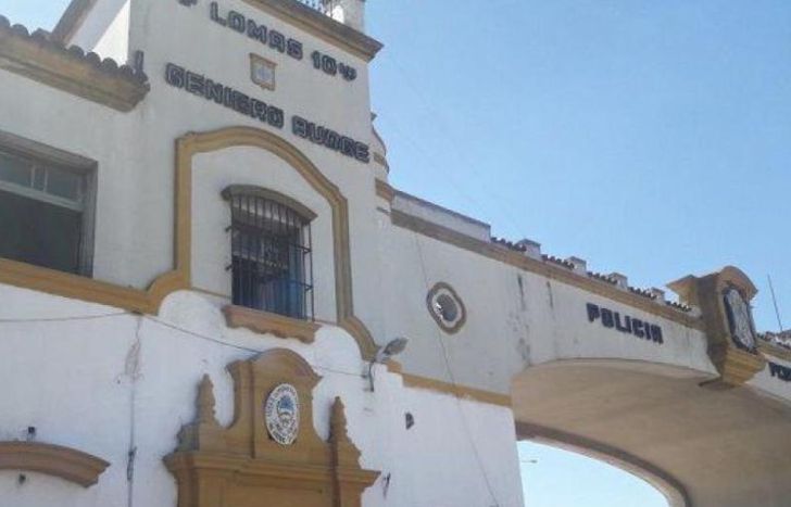 El sospechoso fue detenido por efectivos de la Comisaría 10ª de Ingeniero Budge.