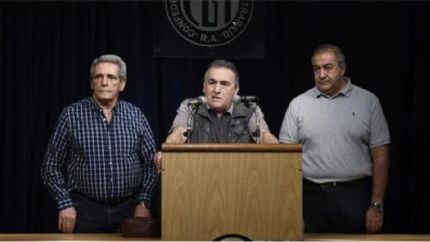 tras la amenza de paro de la cgt, el gobierno convoco a una reunion