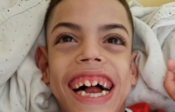 Benja cumple nueve años el 1° de abril.