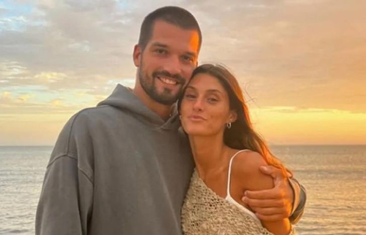 Lola Latorre y su novio.