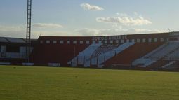 Los Andes no tendrá el aliento de sus hinchas ante Fenix.