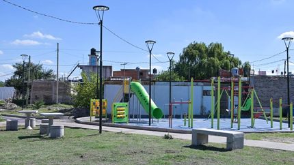 Así está la plaza del Centro de Integración Comunitaria.