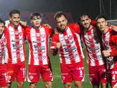 Talleres de Escalada celebró de visitante y sigue soñando.