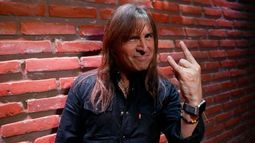 Cantante de Rata Blanca.