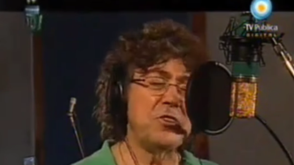La historia del himno de Banfield en la voz de Piero: Alma, nervio y acción.