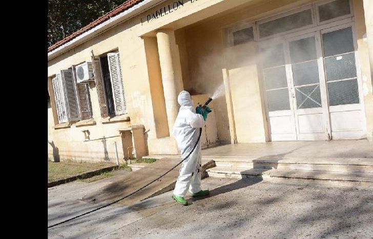 Mientras, 596 vecinos aguardan el resultado del test para saber si tienen o no la enfermedad.