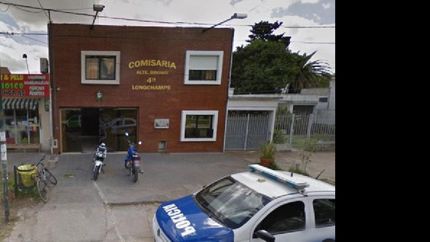 horror: encuentran a una nina asesinada de 32 punaladas en su casa de longchamps