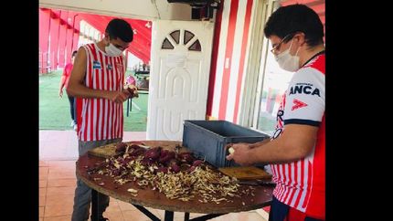 gran logro de los andes: ya entrego mas de 3.000 viandas gran logro de los andes: ya entrego mas de 3.000 viandas
