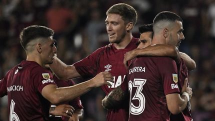 Lanús ganó con contundencia y se afirma como candidato en el Torneo Clausura.