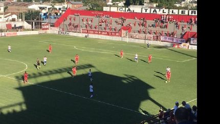 En Escalada, Talleres y Español completaron el partido de la 20° fecha con un empate.