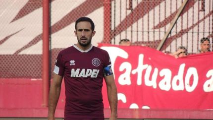 Carlos Izquierdoz lamentó la goleada sufrida por Lanús ante Huracán. Carlos Izquierdoz lamentó la goleada sufrida por Lanús ante Huracán.