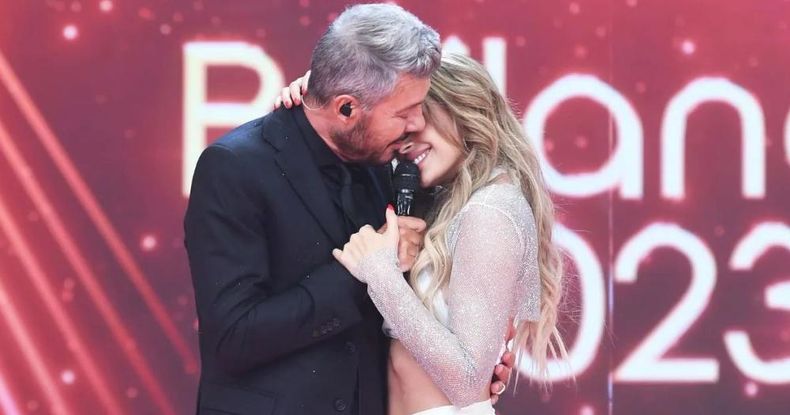 Marcelo Tinelli y Milett Figueroa, enamorados en otros tiempos. 