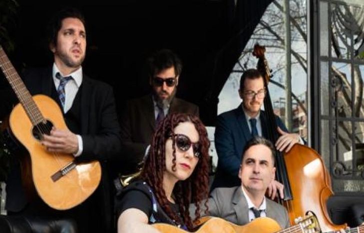 Nuevo show en Banfield.