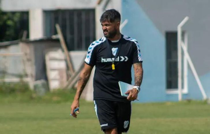 Estamos cumpliendo un sueño con Cristian, dijo el Tonga.