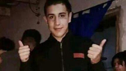 El joven asesinado tenía 22 años y era vendedor ambulante. El joven asesinado tenía 22 años y era vendedor ambulante.