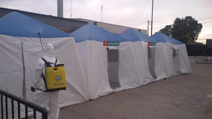 Desinfección en centros de vacunación.