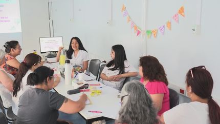 Vecinos de Lomas aprenden a tener una alimentación variada y nutritiva.