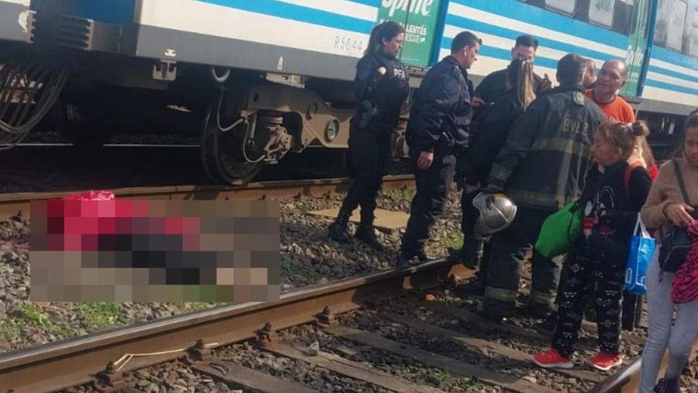 El tragico hecho ocurrió en el paso a nivel.