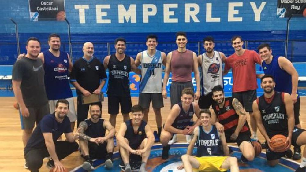 Temperley ganó en el Palo Metz y sigue prendido arriba.