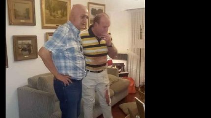 El sereno de la casa recibió un balazo en el pecho.