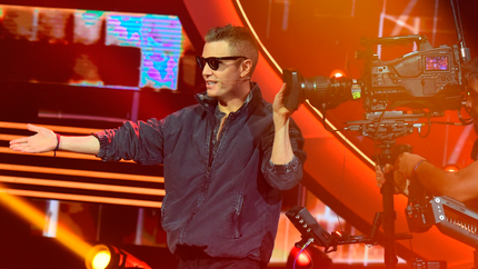 Sorpreviso anuncio de Santiago del Moro. Sorpreviso anuncio de Santiago del Moro.