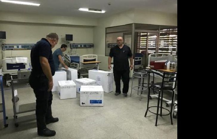 los respiradores ya están en el hospital, gracias a los bomberos.