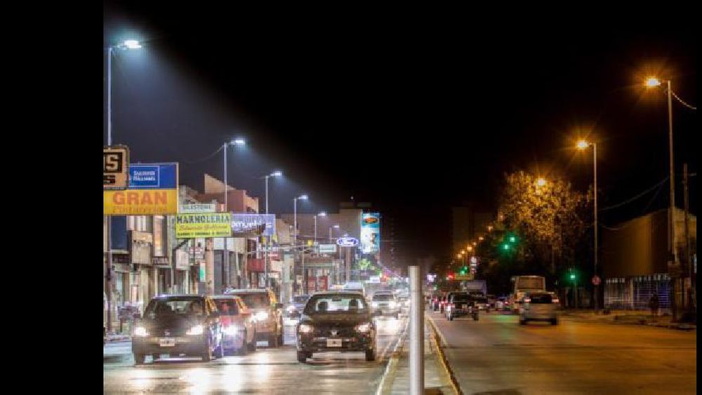 Instalarán más de 3.500 luces LED