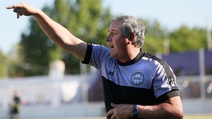DAngelo tiene un extenso recorrido por clubes del ascenso nacional. DAngelo tiene un extenso recorrido por clubes del ascenso nacional.