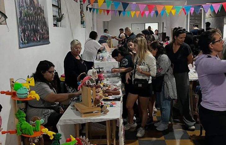 Las ferias del Club Cludias son cada vez más concurridas.