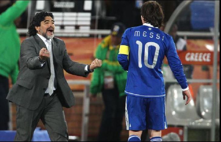 Hay que sacarle el caudillo que queremos que sea Messi, que no lo va a ser, dijo Diego.