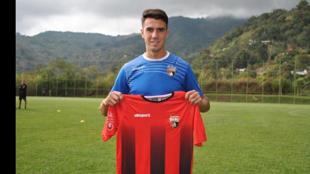 llega procedente del Deportivo Lara de Venezuela.