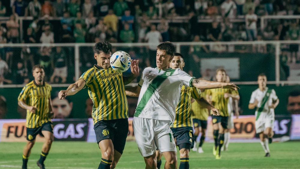 Banfield visita a Aldosivi en Mar del Plata.