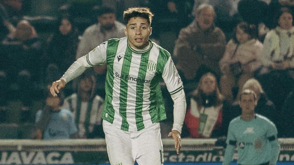 Oviedo estará varios meses afuera de las canchas en Banfield.