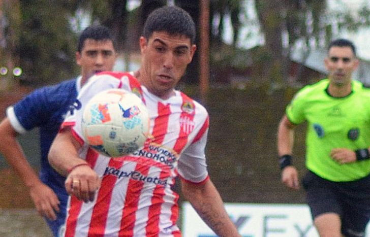 Juan Miritello jugó en Talleres de Escalada en 2021.