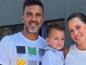 Fabian Cubero y Mica Viciconte con Luca.