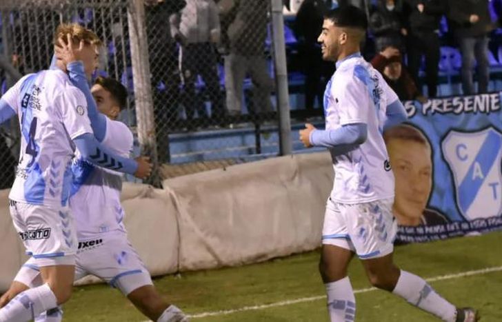 Souto coronó el triunfo del Gasolero frente a Flandria.