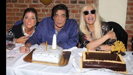 los famosos despidieron a cacho castana