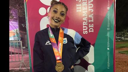 Zoe Manggia volvió a brillar y llegó a Lomas con una medalla dorada en el pecho.