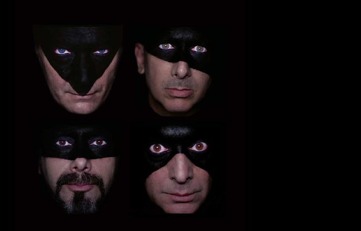 Con el Beatcore como partida, toman elementos de otros estilos.