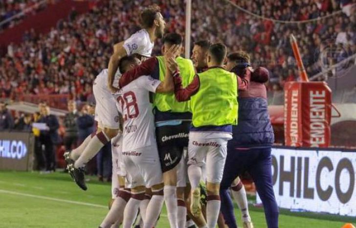 En el último choque en Avellaneda, Lanús remontó dos goles.