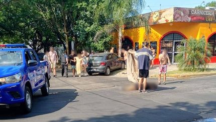 Según testigos del choque, la responsabilidad mayor del accidente fue del auto Según testigos del choque, la responsabilidad mayor del accidente fue del auto