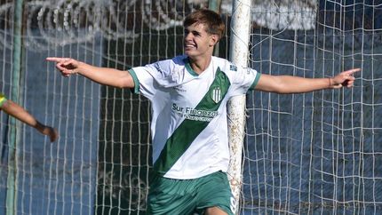 Felipe Palma, goleador del Taladro.