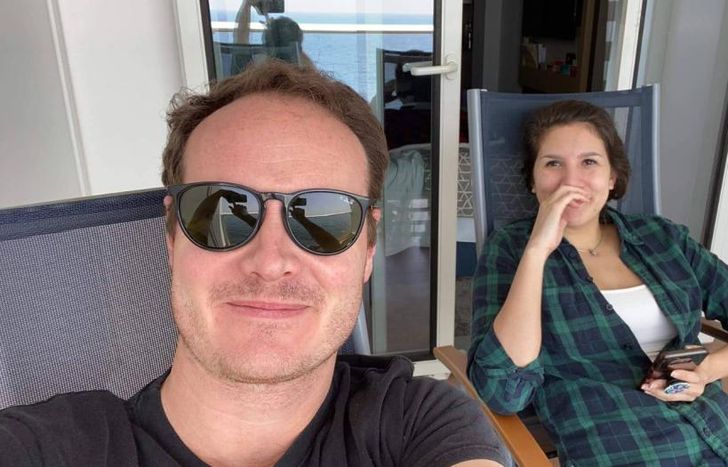 De estar en medio del océano a vivir en el barrio de Temperley.