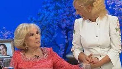 Entre la tristeza y el reclamo, Mirtha Legrand se refirió a la salida de la cocinera Jimena Monteverde de su programa.&nbsp;